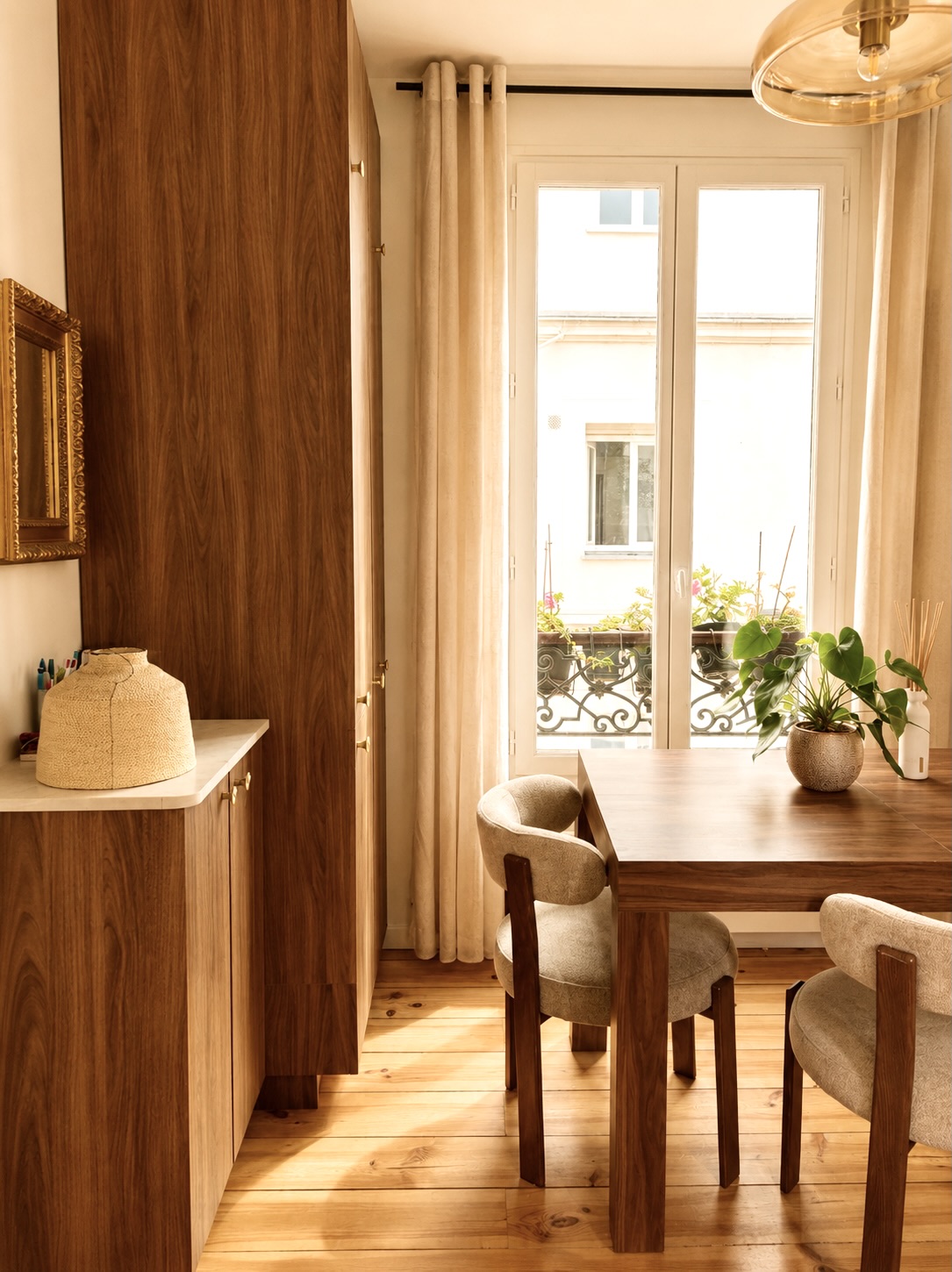 Salle à manger rénovation Myrha Paris 18